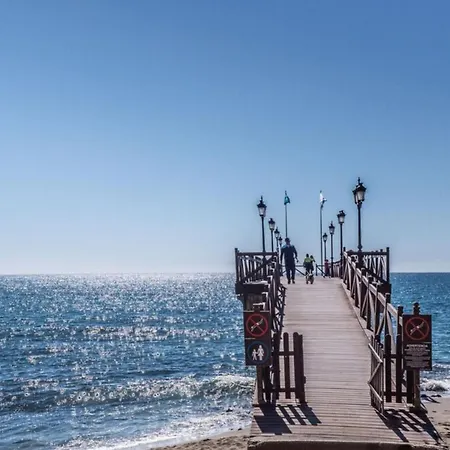 A Beautiful, Modern 4 Bed In Center Apartment Marbella