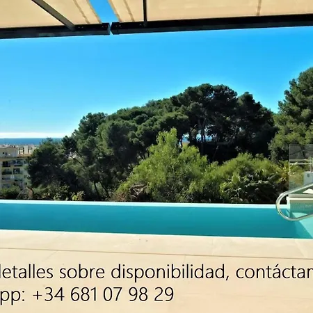 A Beautiful, Modern 4 Bed In Center Apartment *